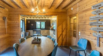 Chalet Faro Durbuy suites, luxe vakantiehuis met zwembad sauna en jacuzzi huren in de Ardennen